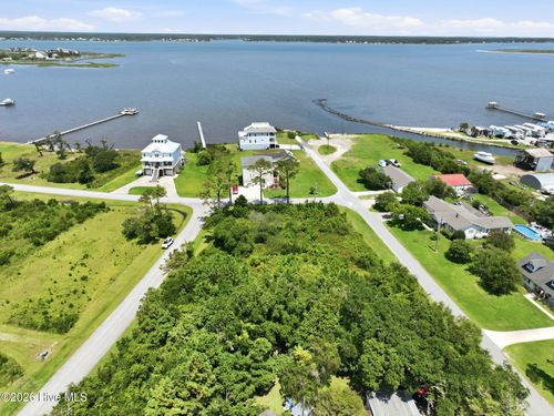 162 Westbay Cir, Harkers Island, NC, 28531-9700 | Card Image