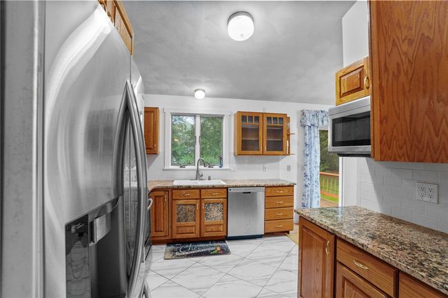 2 Birch St, House other with 3 bedrooms, 2 bathrooms and 3 parking in Johnston RI | Image 10