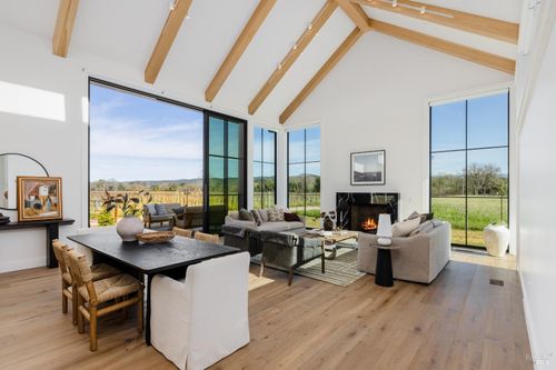 2998 W Dry Creek Road, Healdsburg, CA, 95448 | Card Image