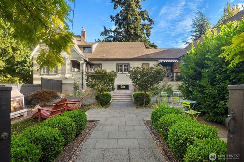 1060 Spruce St, Edmonds, WA, 98020-3334 | Card Image