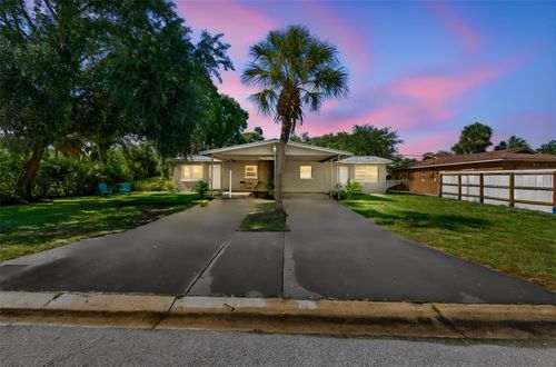 2105 46th Avenue Dr W, Bradenton, FL, 34207-1822 | Card Image
