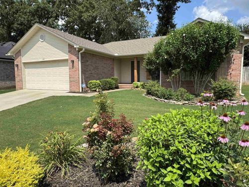 1222 Pinnacle Dr, Jacksonville, AR, 72076 | Card Image
