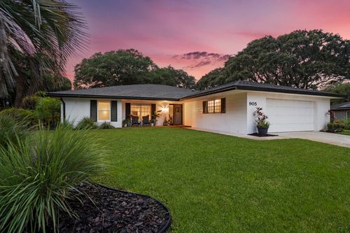 905 Alcala Dr, St Augustine, FL, 32086-7166 | Card Image