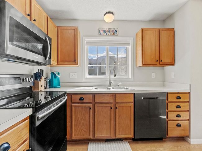 45 - 15027 Dunwood Trl, Townhouse with 2 bedrooms, 2 bathrooms and null parking in Apple Valley MN | Image 18