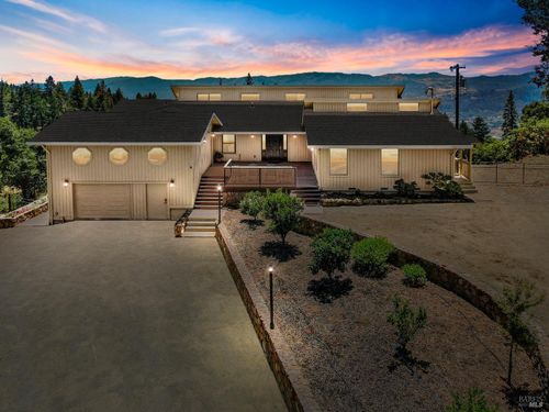 305 West Lane, Angwin, CA, 94508 | Card Image