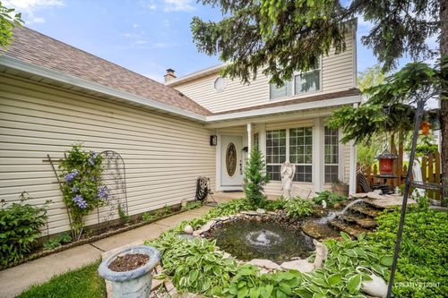 1837 Grosse Pointe Cir, Hanover Park, IL, 60133-6723 | Card Image
