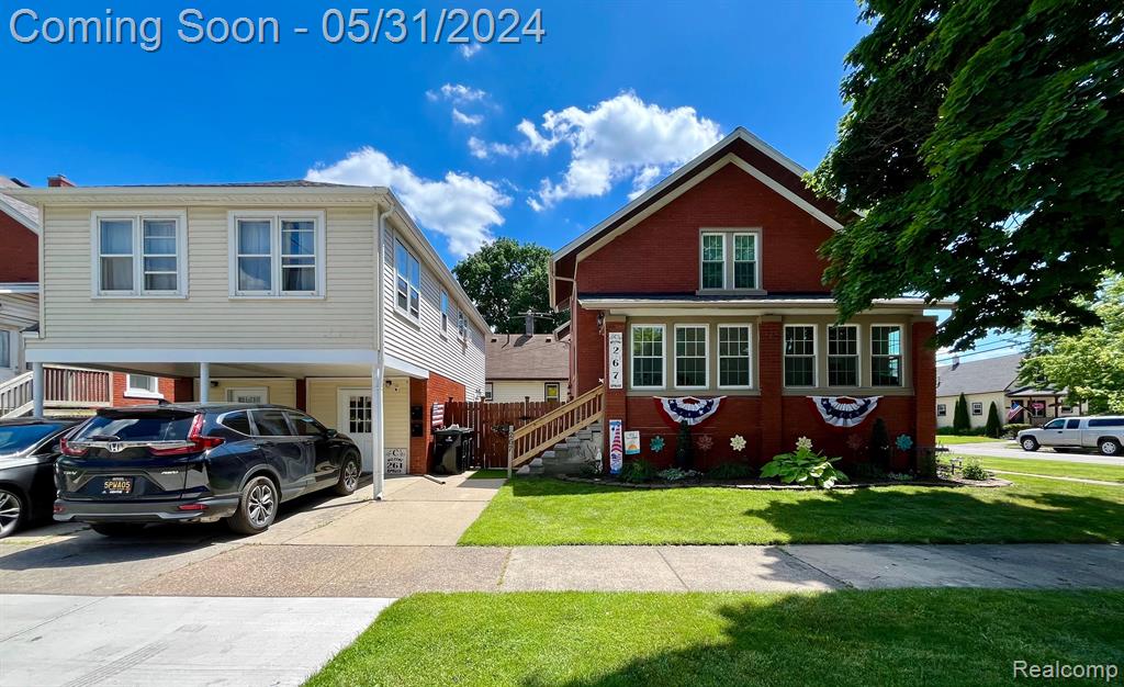 Spruce St, Wyandotte, MI 48192