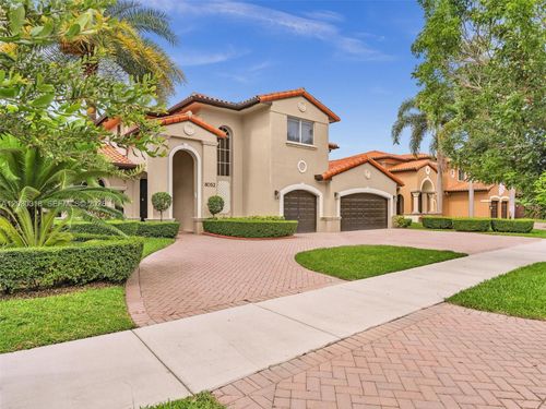 8052 Nw 161st Ter, Miami Lakes, FL, 33016-6655 | Card Image