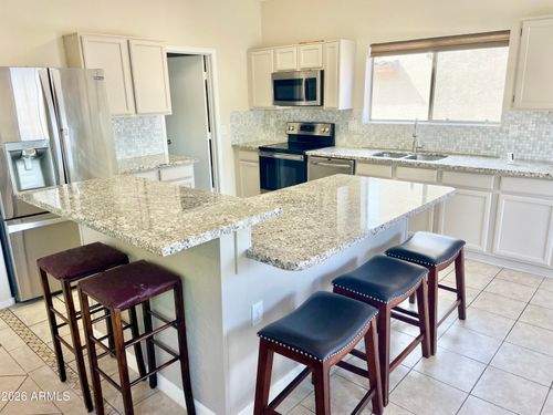 9025 S 6th St, Phoenix, AZ, 85042-7655 | Card Image