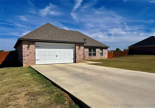 58 Moose Rd, Calera, OK, 74730-3931 | Card Image