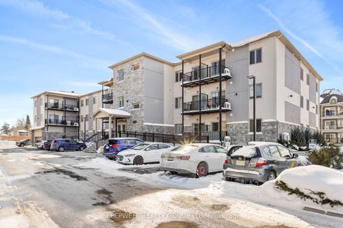 211-480 Church St, Russell, ON, K4R0G4 | Card Image