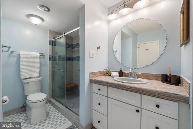 APT-1822N - 5500 Friendship Blvd, Condo with 2 bedrooms, 2 bathrooms and null parking in CHEVY CHASE MD | Image 39