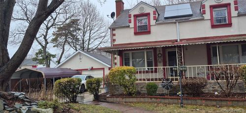 1540 Ferndale Blvd, Central Islip, NY, 11722-2734 | Card Image