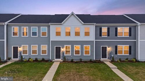 16 Night Star Ter, KEARNEYSVILLE, WV, 25430-2894 | Card Image