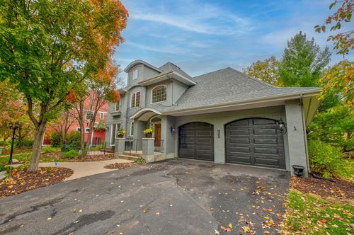 3533 Eben Way, Stillwater, MN, 55082-8101 | Card Image