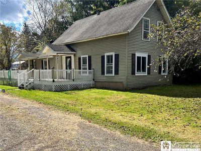 3433 Busti Stillwater Road, House other with 3 bedrooms, 1 bathrooms and null parking in Busti NY | Image 2