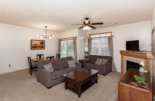 5-1709 34th Avenue Sw, Altoona, IA, 50009 | Card Image