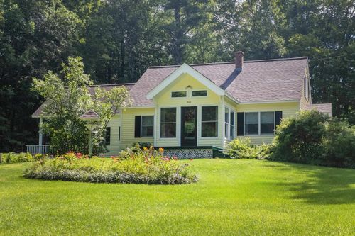 200 Applewood Ln, Manchestr Ctr, VT, 05255-9588 | Card Image
