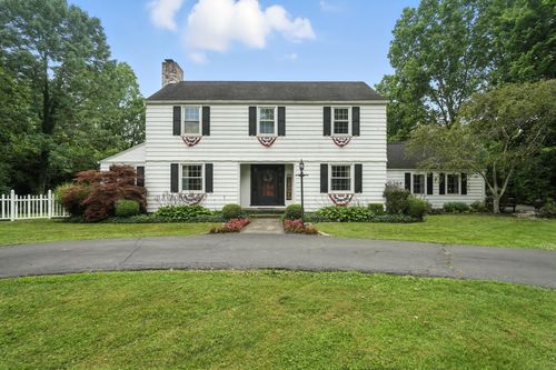 650 Swailes Rd, Troy, OH, 45373-4336 | Card Image