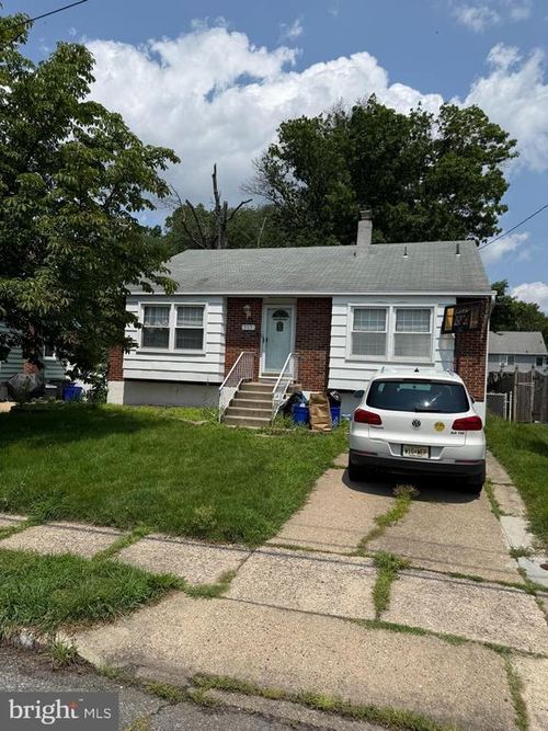 717 Gaskill Ave, MOUNT EPHRAIM, NJ, 08059-1010 | Card Image