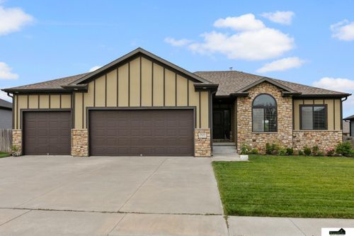 7537 S 79th St, Lincoln, NE, 68516-3828 | Card Image