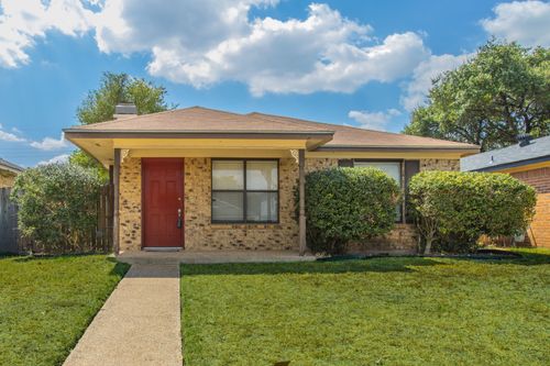 1303 Chapel Downs Rd, Waco, TX, 76712-8116 | Card Image