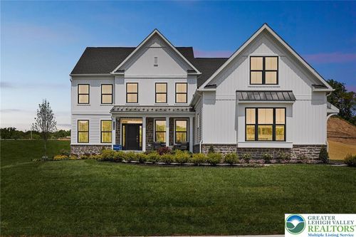 5403 Red Oak Dr, Coopersburg, PA, 18036 | Card Image