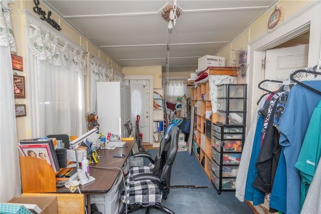 101 Collins St, House other with 3 bedrooms, 2 bathrooms and 6 parking in Attleboro MA | Image 16
