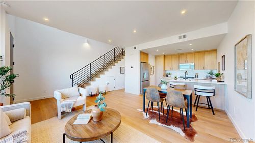 933 Edge Circle, Longmont, CO, 80501 | Card Image