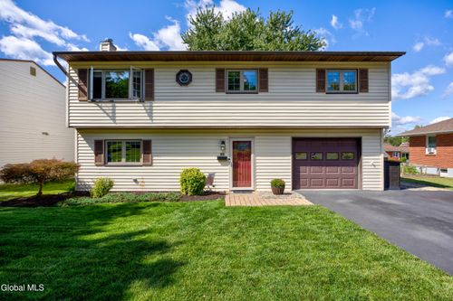 89 Mountain View Avenue, Rensselaer, NY, 12144 | Card Image