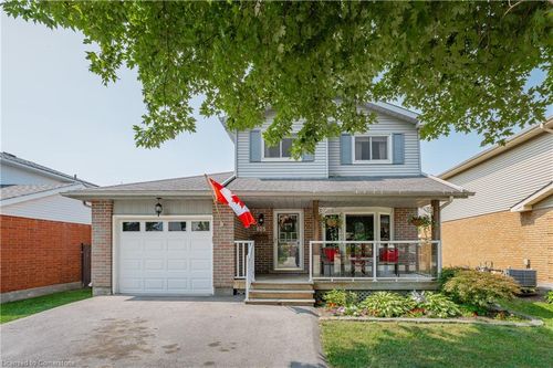 625 Holman Cres, Fergus, ON, N1M3M1 | Card Image