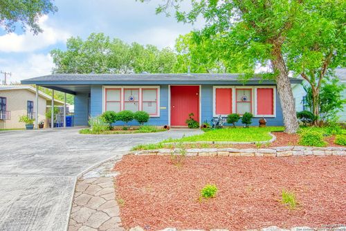 323 Hatcher Ave, San Antonio, TX, 78223-3405 | Card Image