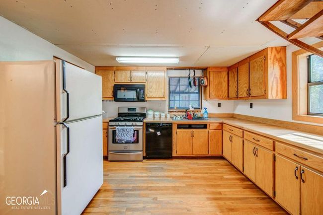 5574 Hardscrabble Rd, House other with 3 bedrooms, 2 bathrooms and 3 parking in mineral bluff GA | Image 6