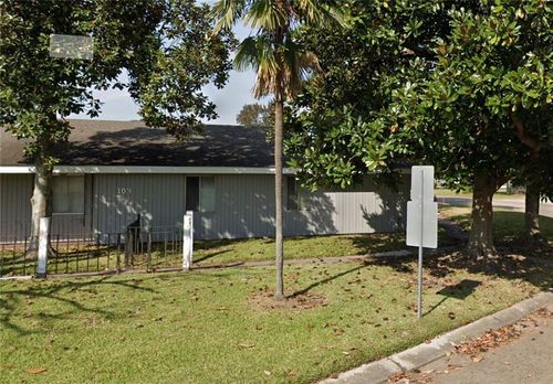 103-103 E Club Dr, Saint Rose, LA, 70087-3405 | Card Image