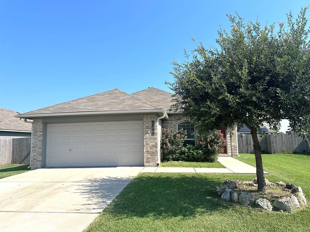 Wild Flower Ct, Navasota, TX 77868