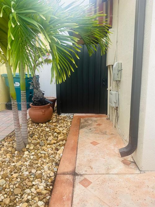 1-3482 Sw 152nd Pl, Miami, FL, 33185 | Card Image
