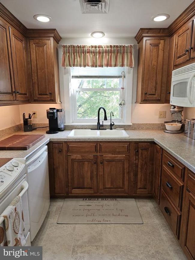 3199 Main St, House other with 4 bedrooms, 1 bathrooms and null parking in CONESTOGA PA | Image 15