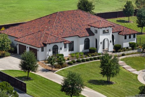 3 Imperial Way, San Antonio, TX, 78248-1563 | Card Image