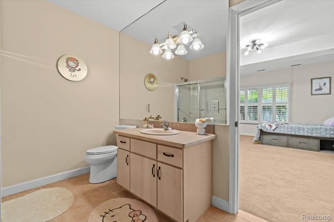 Full bathroom in lower level. | Image 39