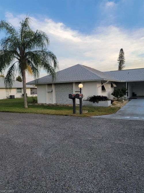 341 Richland Rd, LEHIGH ACRES, FL, 33936-1447 | Card Image