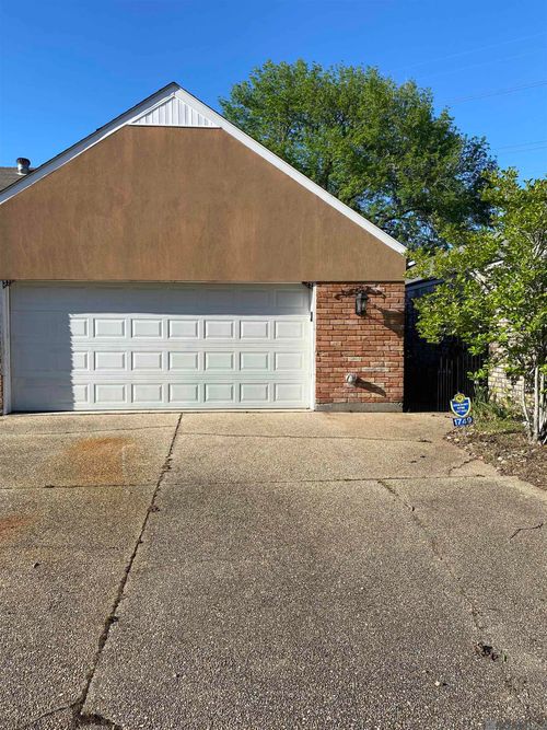 1749 Stonegate Ct, Baton Rouge, LA, 70815 | Card Image