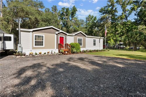 3283 Neff Lake Rd, BROOKSVILLE, FL, 34602-8155 | Card Image