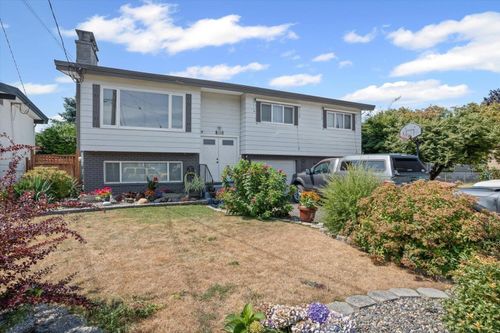 6349 Lanark St, Chilliwack, BC, V2R2M7 | Card Image