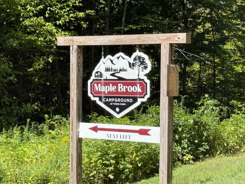 341 Town Forest Rd, Saint Johnsbury, VT, 05819 | Card Image