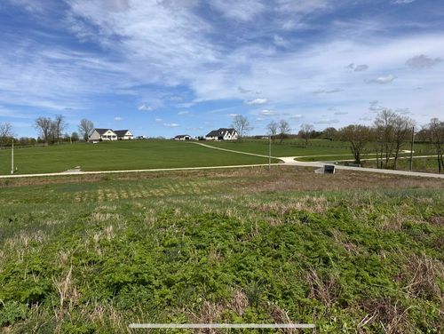 1200 Craig Xing, Winchester, KY, 40391-9727 | Card Image