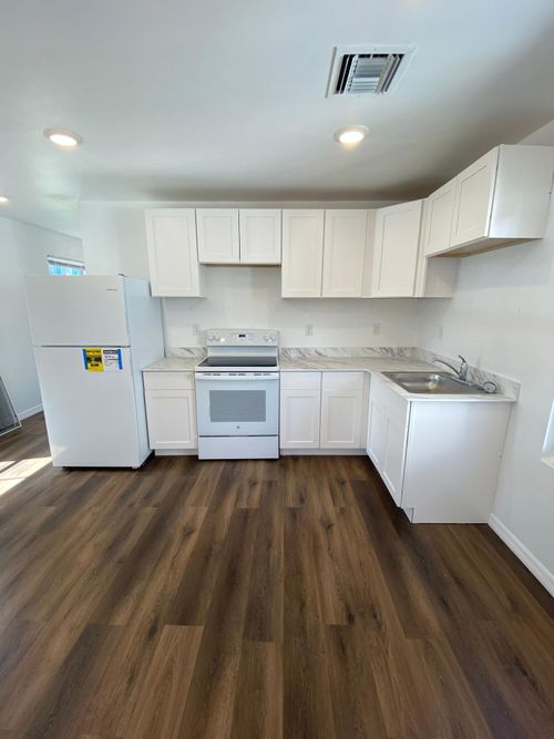 641 6th Street, West Palm Beach, FL, 33401 | Card Image