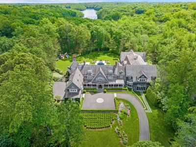 9 Cowdray Park Drive, House other with 6 bedrooms, 7 bathrooms and null parking in Greenwich CT | Image 1