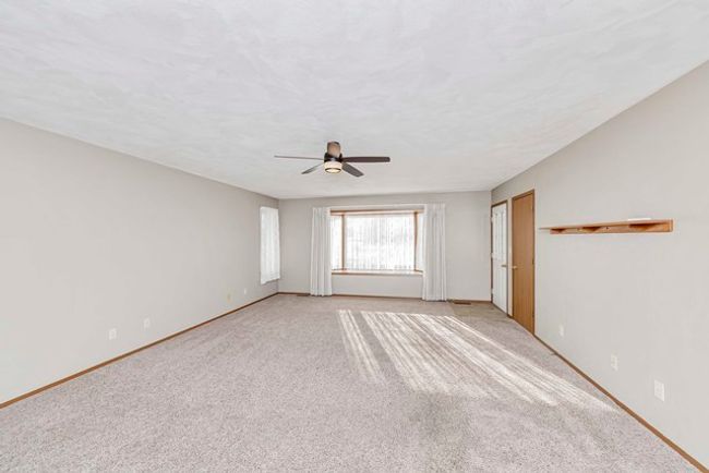313 W Topeka St, House other with 3 bedrooms, 2 bathrooms and 2 parking in Toluca IL | Image 8