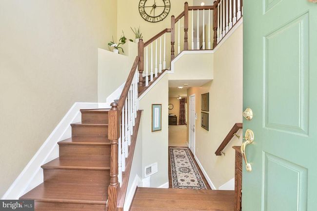 1249 Wild Hawthorn Way, Townhouse with 3 bedrooms, 4 bathrooms and null parking in RESTON VA | Image 7