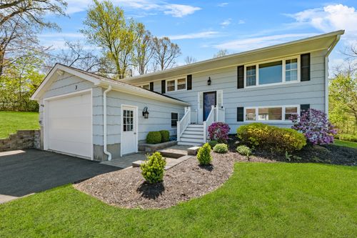 3 N Pleasant Rise, Brookfield, CT, 06804-2124 | Card Image